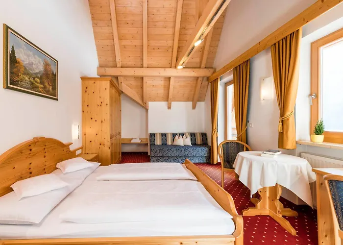 B&B Hotel Alpenrose Rooms & Apartments